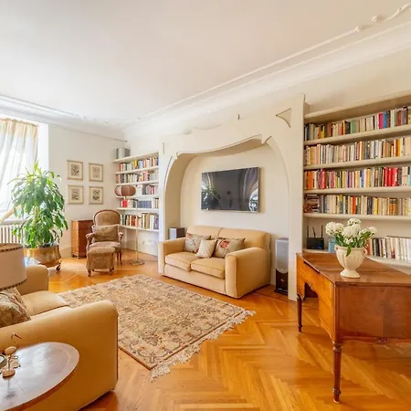 Casa D'epoca Con Vista Su Piazza Dante דירה רומא